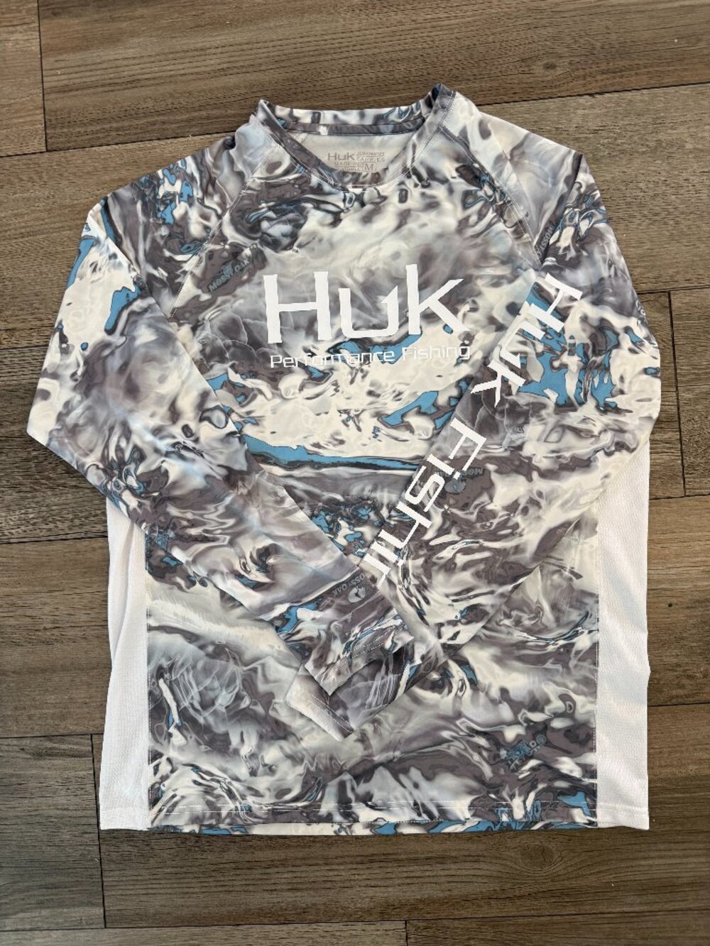 Huk Mens' Performance fishing shirt
